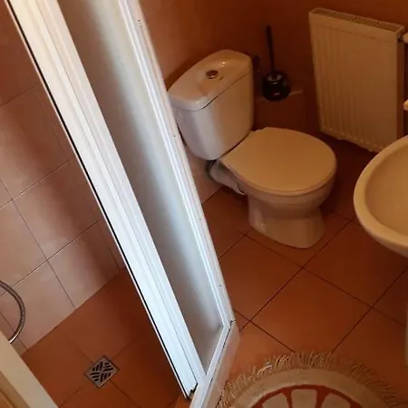 Goscinne Quarto em Acomodações Particulares *