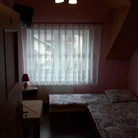 Goscinne Quarto em Acomodações Particulares *