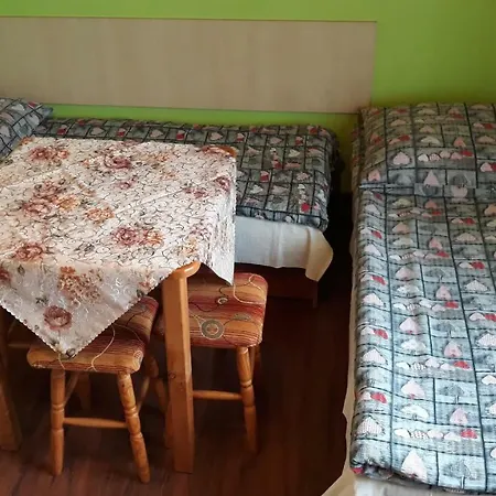Quarto em Acomodações Particulares Goscinne