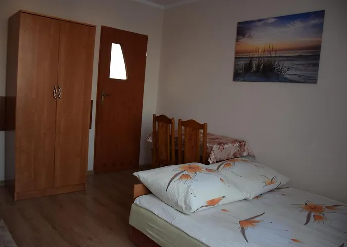 Δωμάτια σε οικογενειακή κατοικία Goscinne